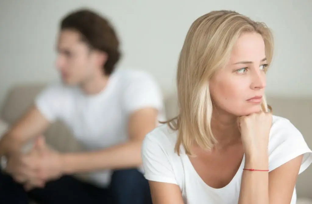 نشانههای فرد تاکسیک در رابطه دکتر مریم حناسبزاده