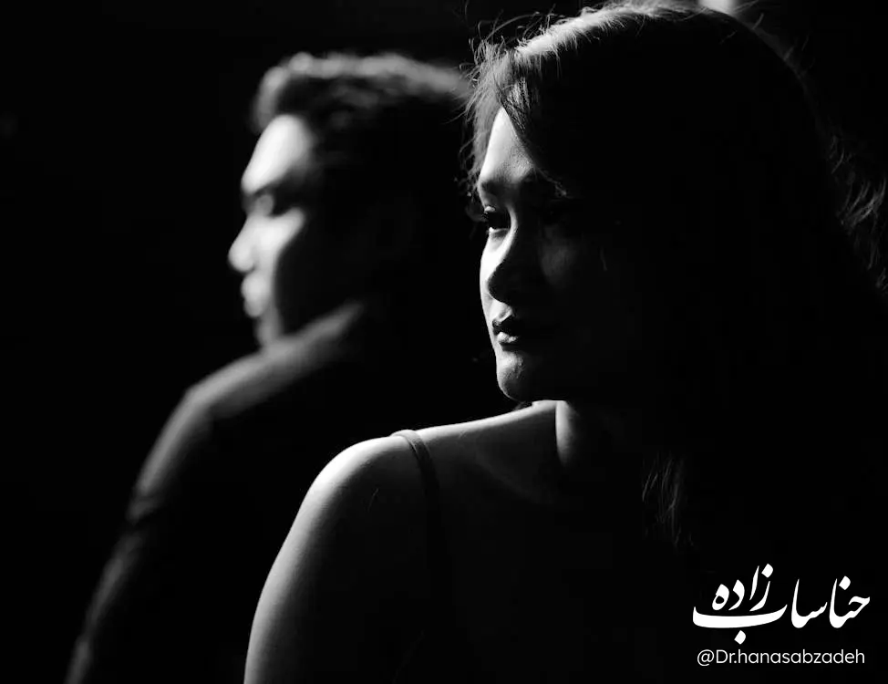 زن کاریزماتیک 